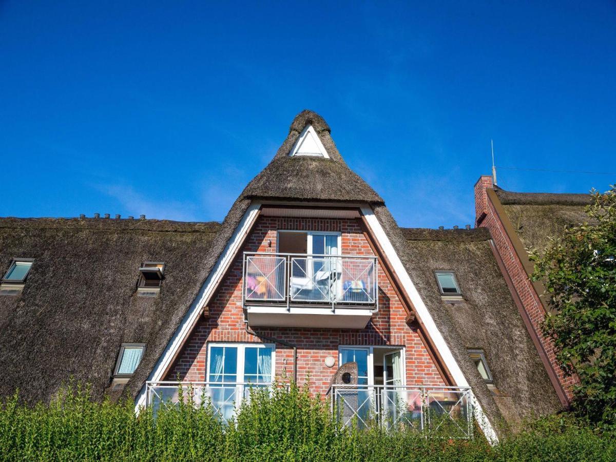 Ferienwohnung Fokuhl Im Strohhus Hooksiel Шилліг Екстер'єр фото